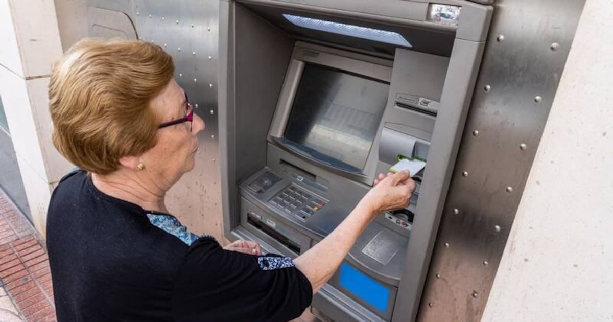 La mínima de octubre se ubicará en 505.748,51 pesos con bono incluido, según confirmó la ANSES