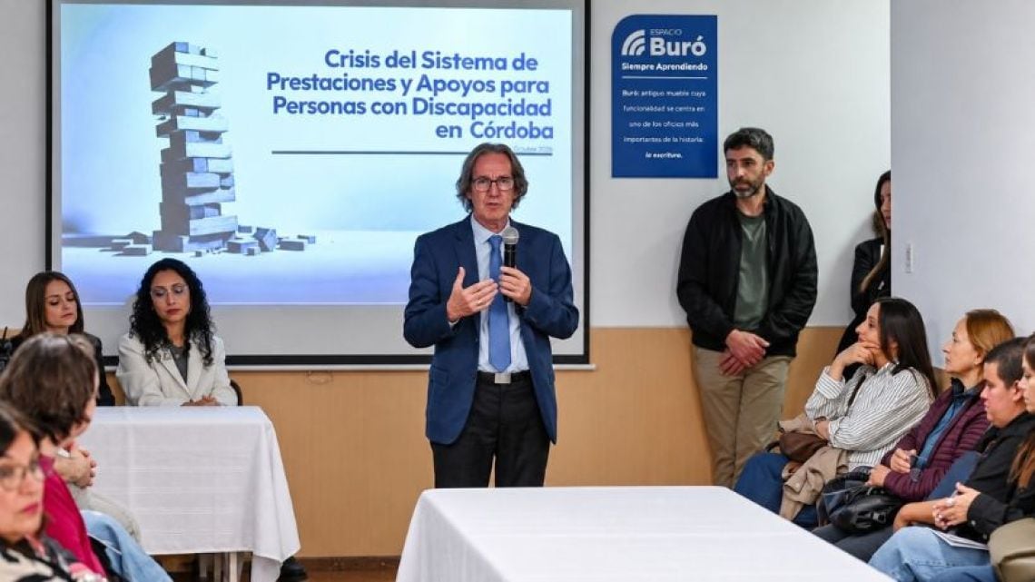 Meses de espera y bolsillos flacos: lo que cuesta ser una persona con discapacidad en Córdoba