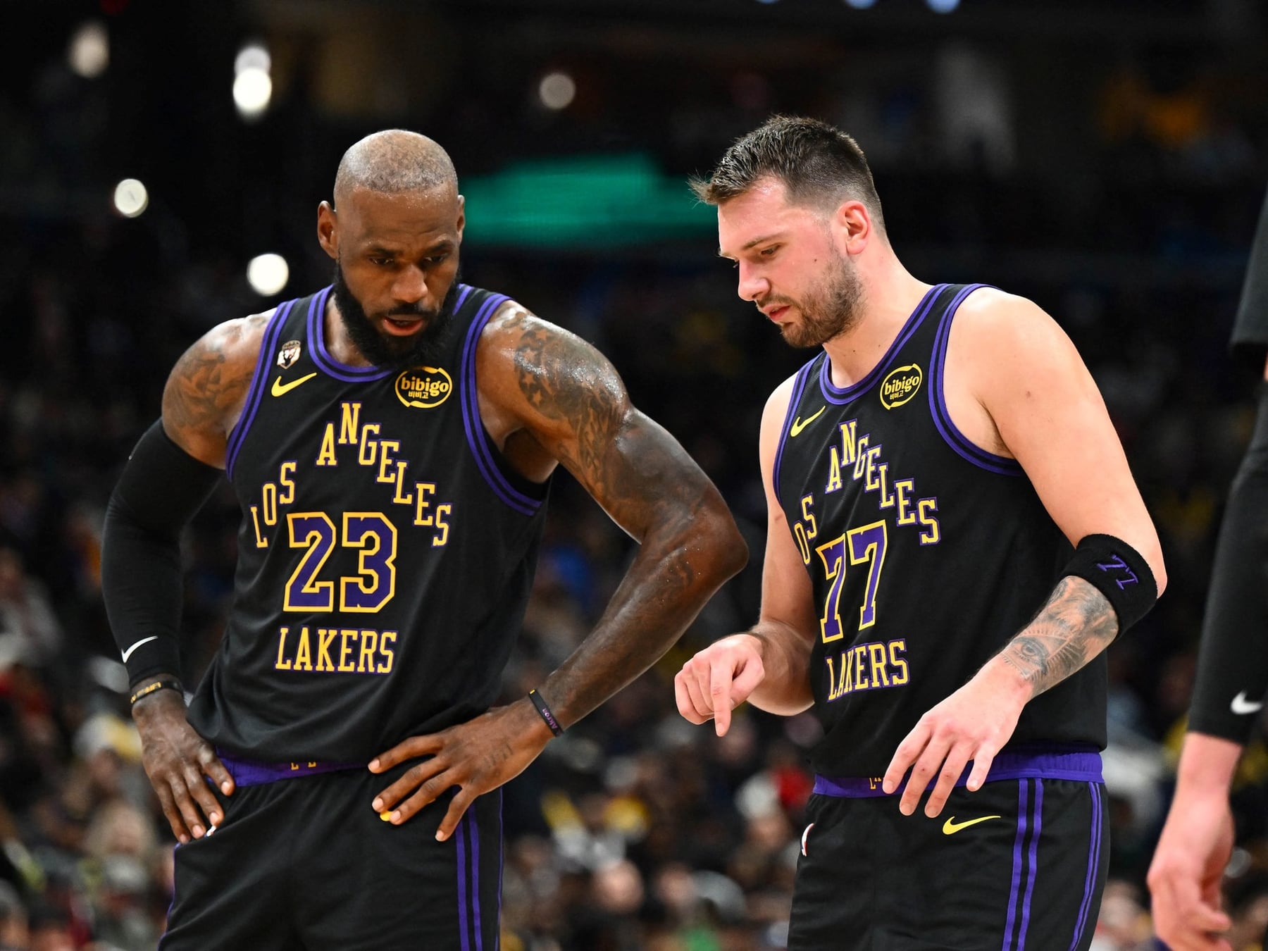 Doncic avisó que viene con hambre y los Lakers aplastaron a Utah en el primer ensayo