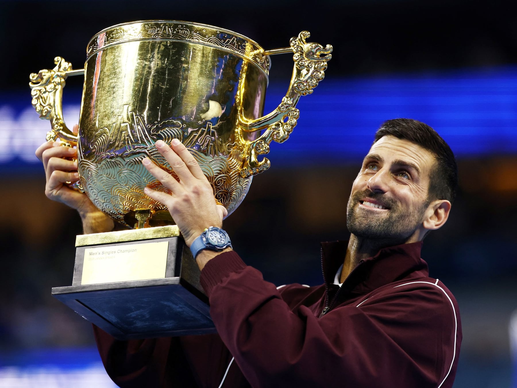 Novak acaricia el récord de Federer y lo mira de cerca: 102 a 103, a un título