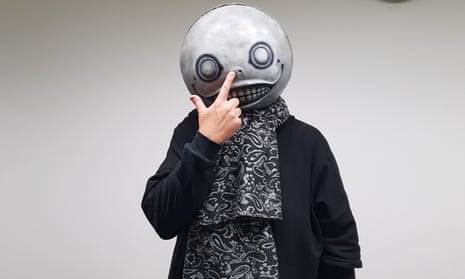 Yoko Taro y el trabajo como vitamina contra el olvido: el loco detrás del nuevo Evangelion