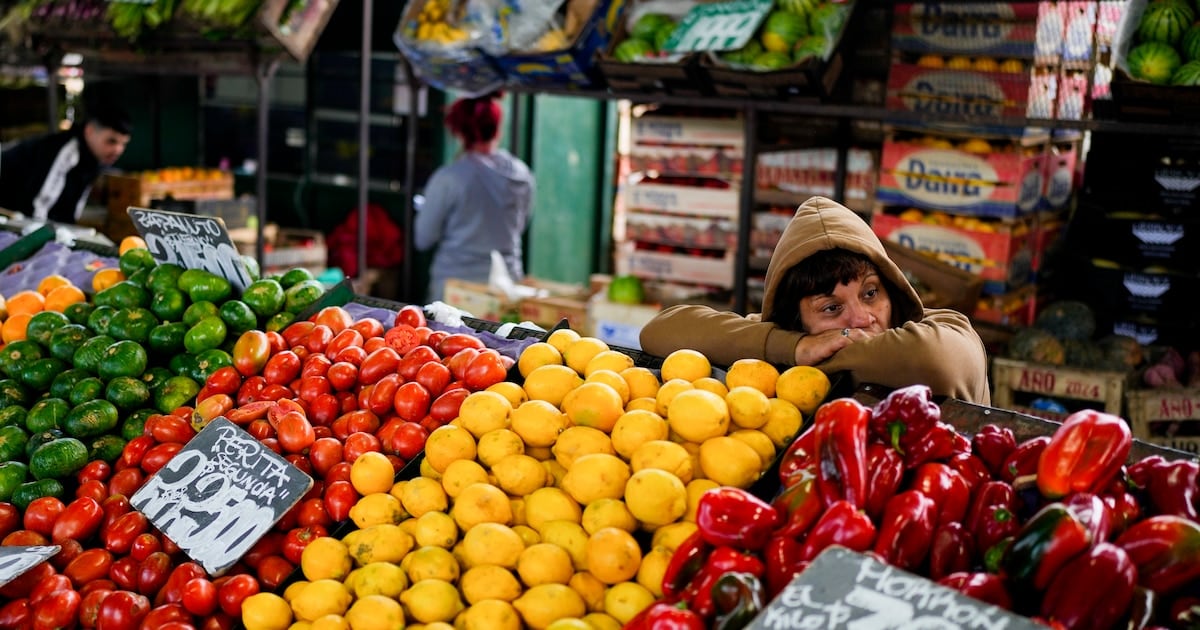 El tomate lideró las subas y la lechuga sorprendió con una baja fuerte en la góndola de septiembre