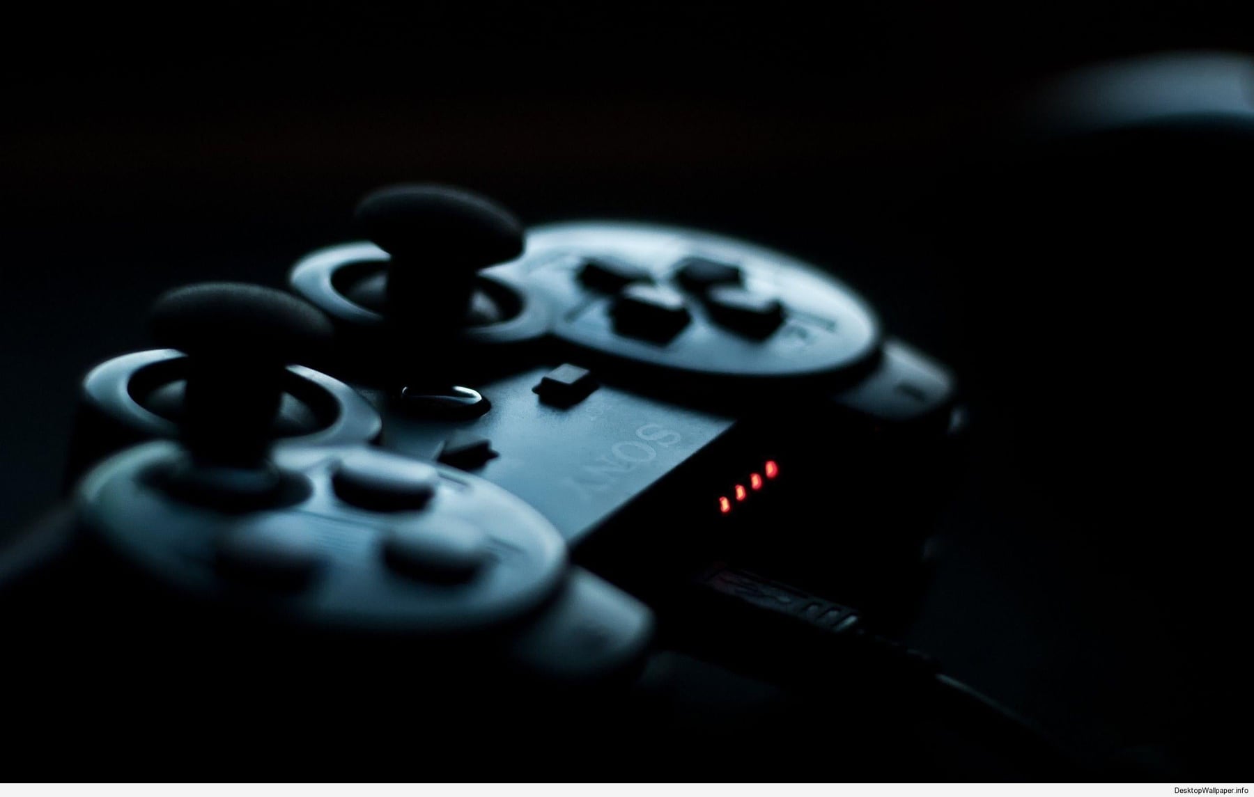 Sony le baja el precio a la PS5, pero en negro absoluto y solo para Japón: un regalo con candado regional
