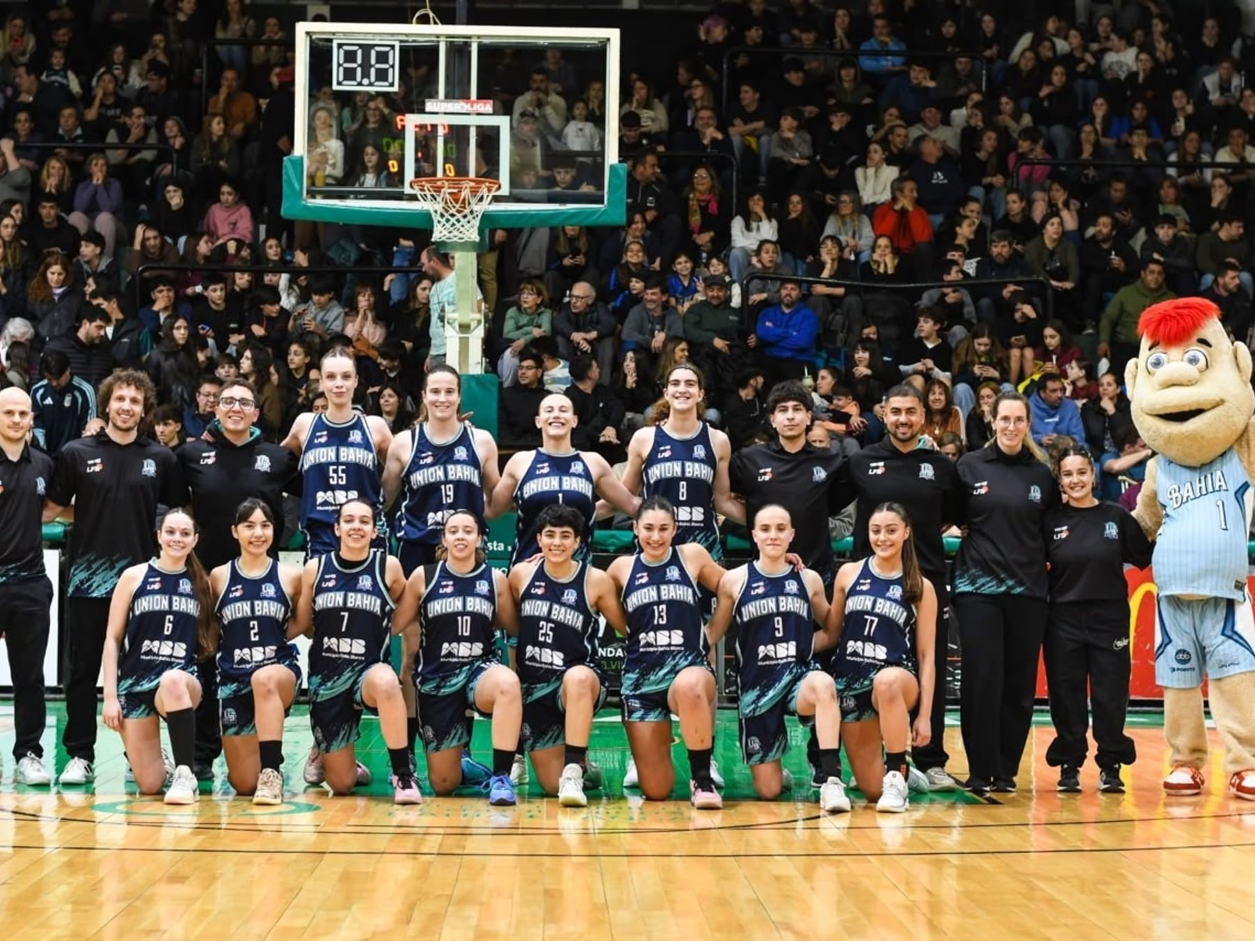 Cuarenta y un años después, Bahía Blanca volvió a gritar presente en la elite del básquet