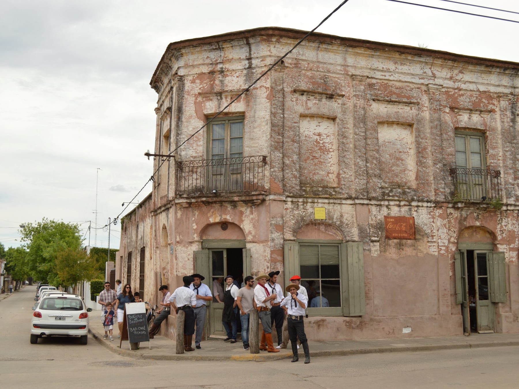 San Antonio de Areco, más allá de la pulpería: el mapa de los talleres que renuevan la identidad del pueblo
